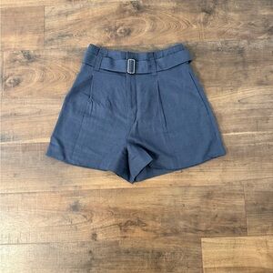 Club Monaco Darcee Belted Blue Grey Shorts Size 2